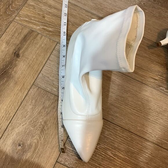 Sugar Kitten Heel Booties - Picture 5 of 5